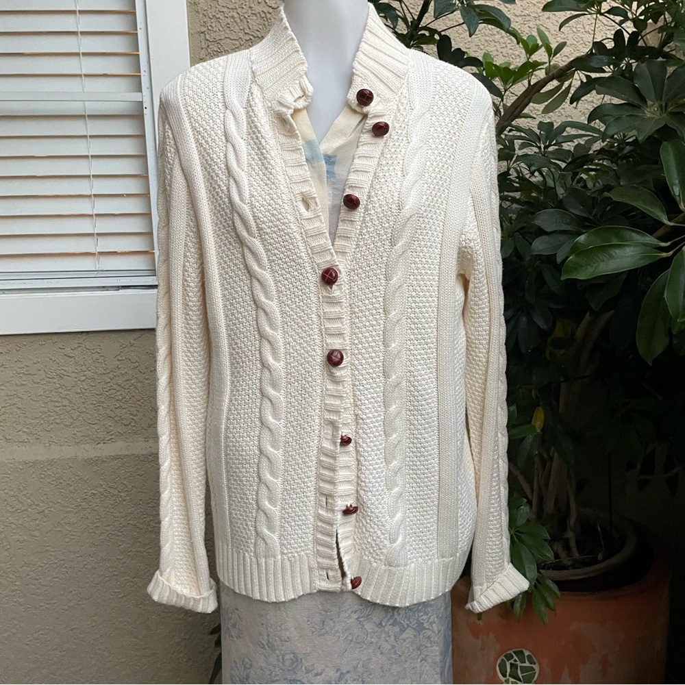 Vintage cream Basic Edition cotton blend knitted cardigan